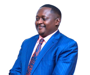 Dr Kelvin M Majau